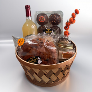 *GRANNY'S HALLOWEEN HAMPER*